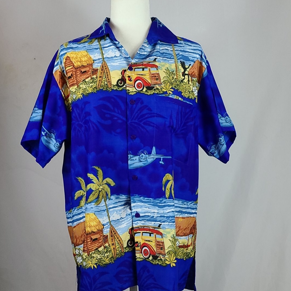 Rima Hawaiian Print Shirt NWOT